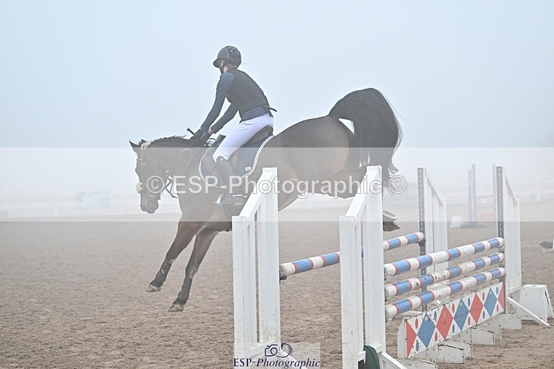 250208-124252-00641 - Cls 9 Pony Newcomers and 1m