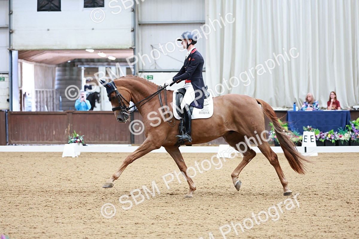 SBM_014455 - Class 4 - FEI INT I