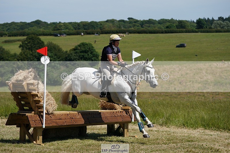 240629X-144232-3607 - 222-Kate_Jupp-CARROWNURLAUR_PRIDE