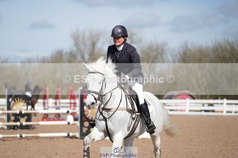 250329-103333-03668 - Cls 20 British Novice and 90cm