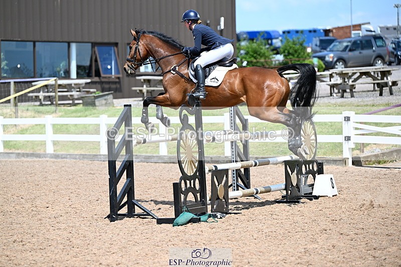 240605A-143800-00772 - Cls 4 Newcomers and 1.10m Open