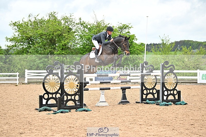 240501A-150332-01196 - Cls 8 Snr Foxhunter and 1.20m Open