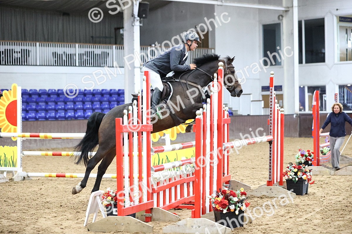 SBM_001298 - Class 5 - Blue Chip Pony Newcomers 1.00m Open