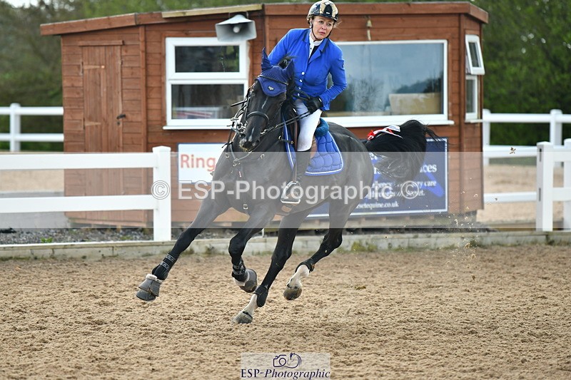 230505A-160930-05315 - Cls 19 Snr Newcomers