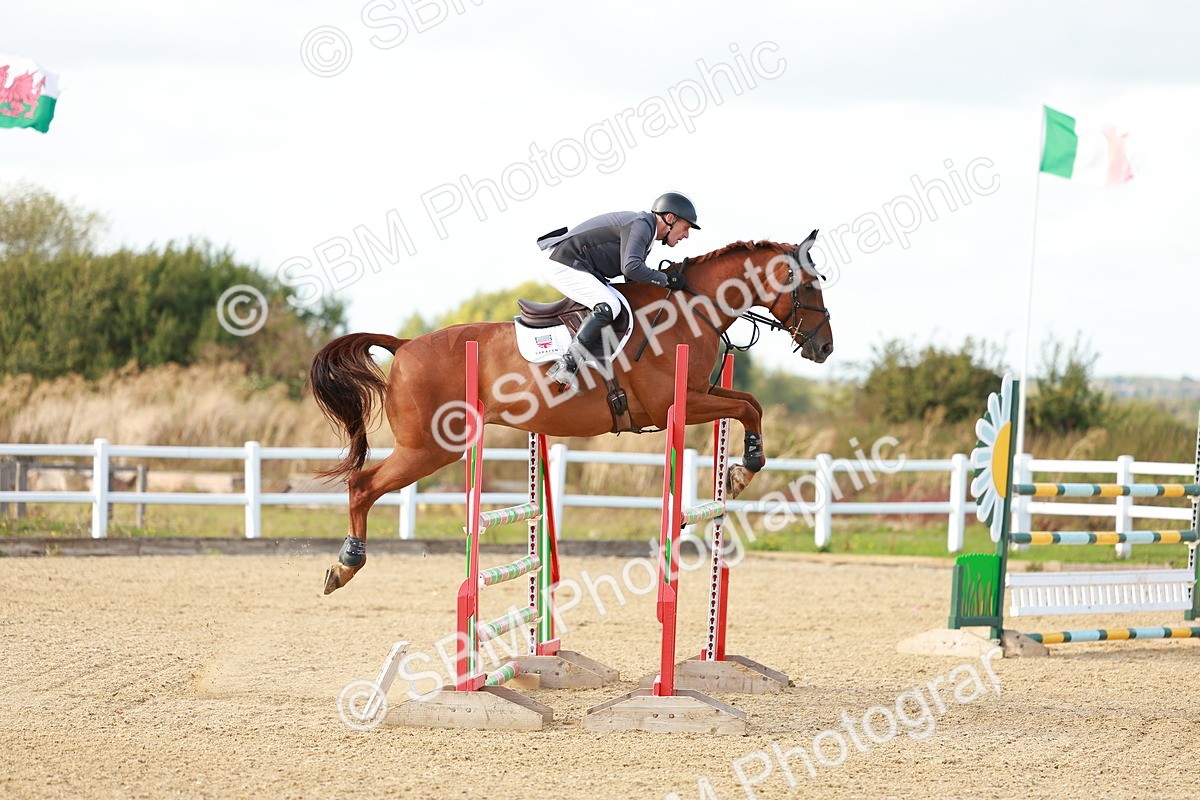 SBM_001919 - Class 5 - Senior Foxhunter - 1.20m