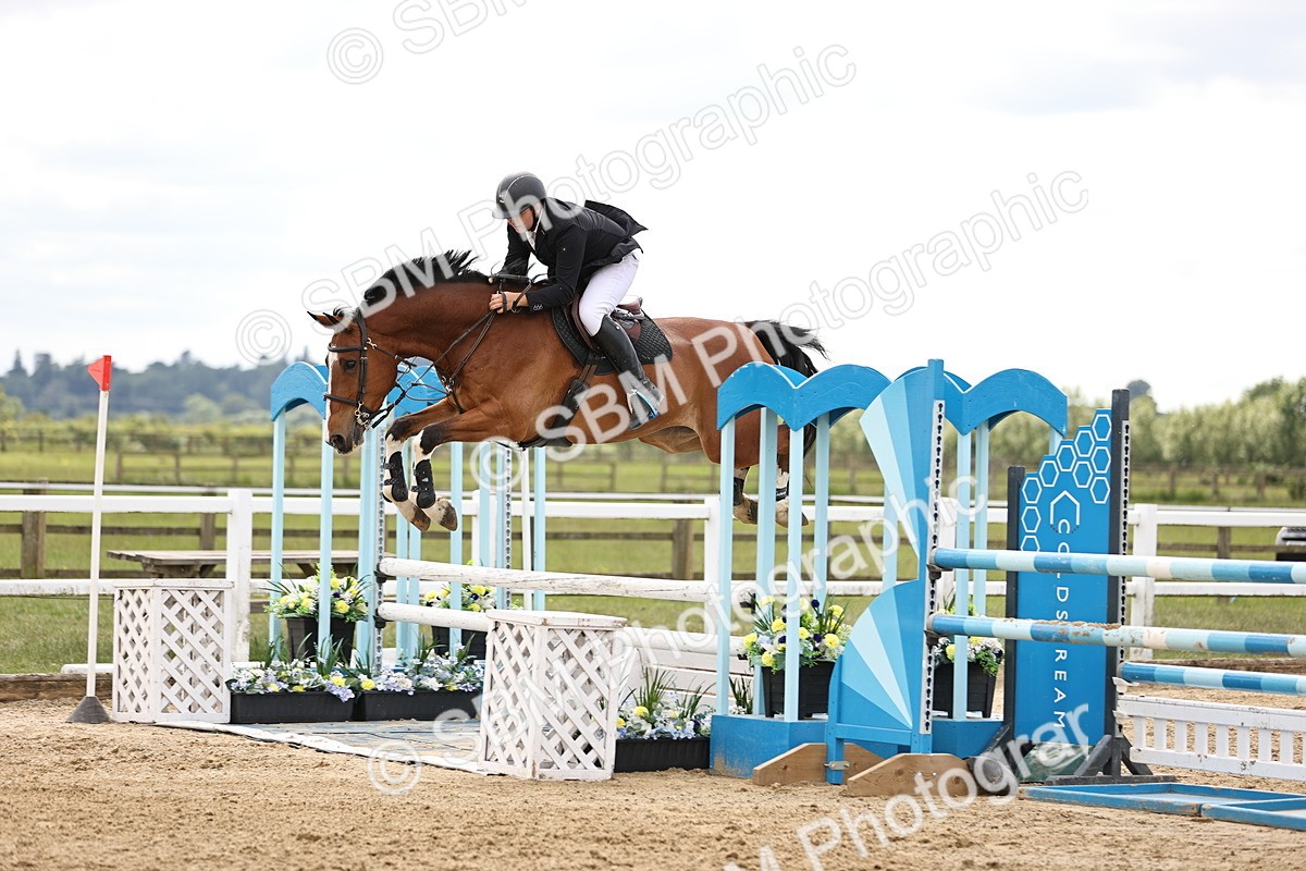 SBM_003436 - Class 11 - Senior Newcomers - 1.10m