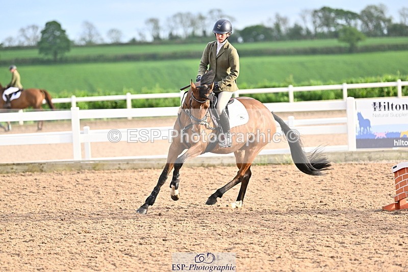 240514A-191832-00558 - 90cm