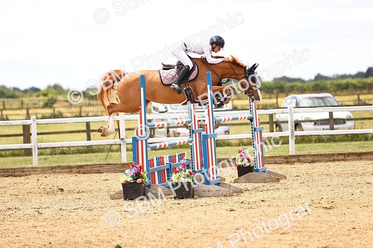 SBM_003789 - Class 22 - Senior Foxhunter 1.20m