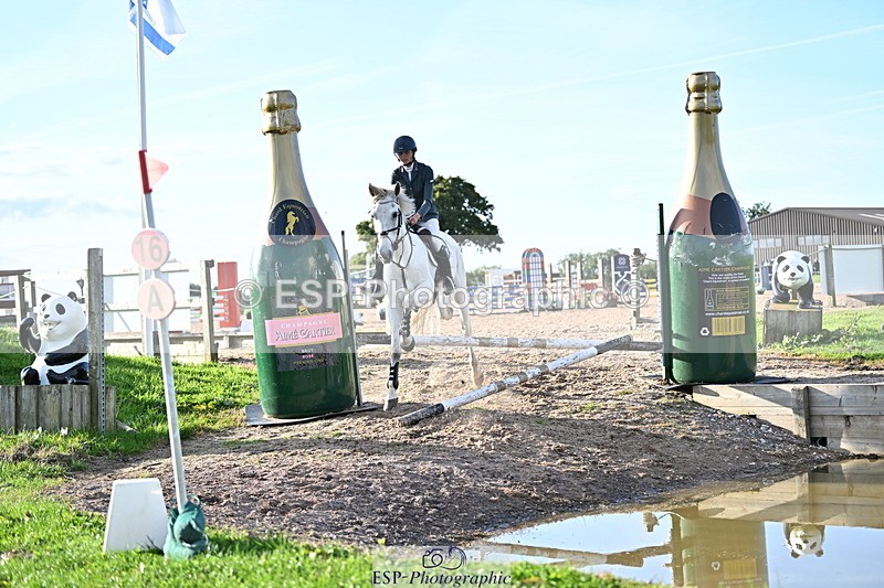 240913A-174404-05706 - Cls 19 Snr 1m Open Speed Derby