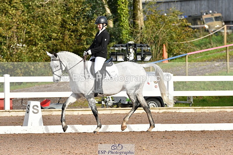 231104A-105128-00159 - Cls 4 Novice 22