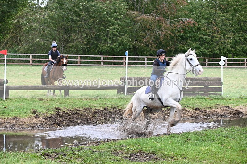 WJ6_7083 - Time at Photographer 13:06 to 13:23