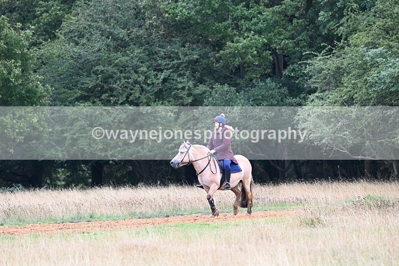 DSC_2425 - Time at Statue 12:34 to 12:56