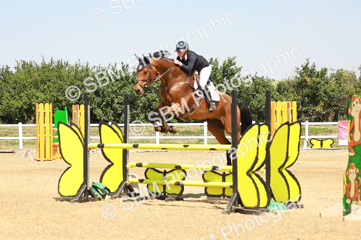 SBM_001634 - Class 4 - Senior Newcomers - 1.10m