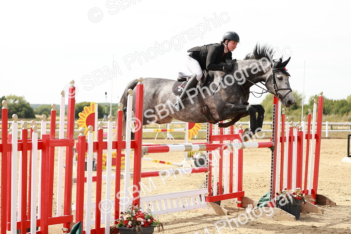 SBM_008118 - Class 4 - Senior Foxhunter - 1.20m Open