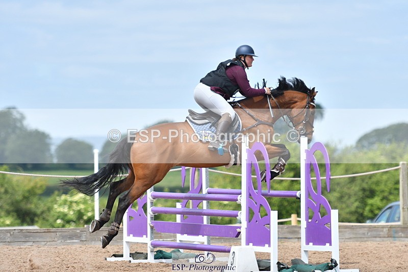 240609A-115034-04772 - Cls 17 Snr 1.05m Open