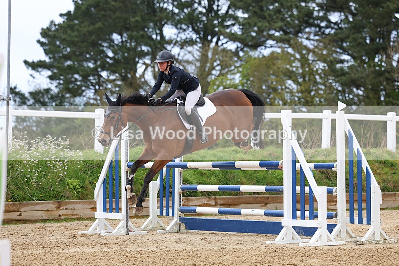 3E7A1889 - Class 7: Senior Newcomers/1.10m open