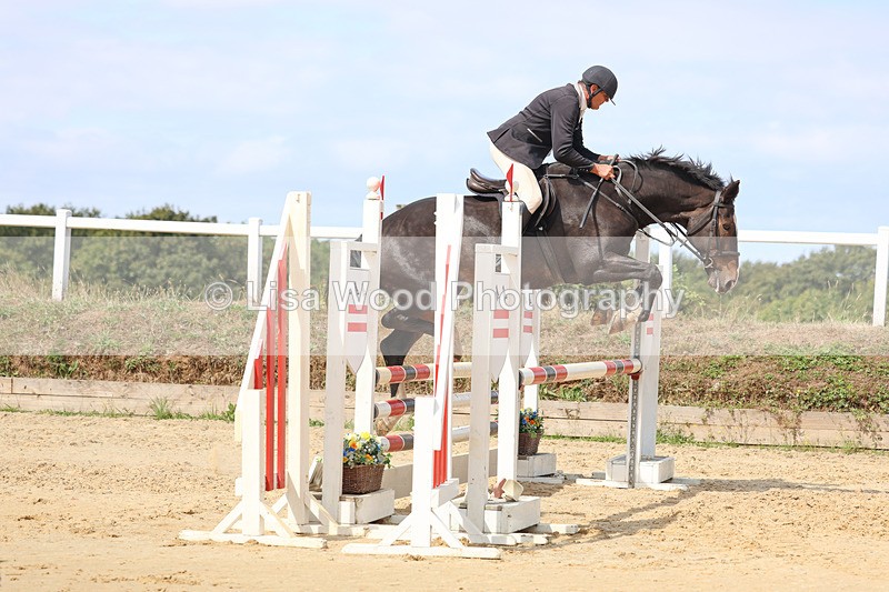 3E7A3649 - Class 4: Senior British Novice/90cm open