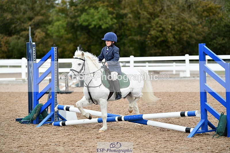 241013B-092438-00181 - Cls 1 Clear Round