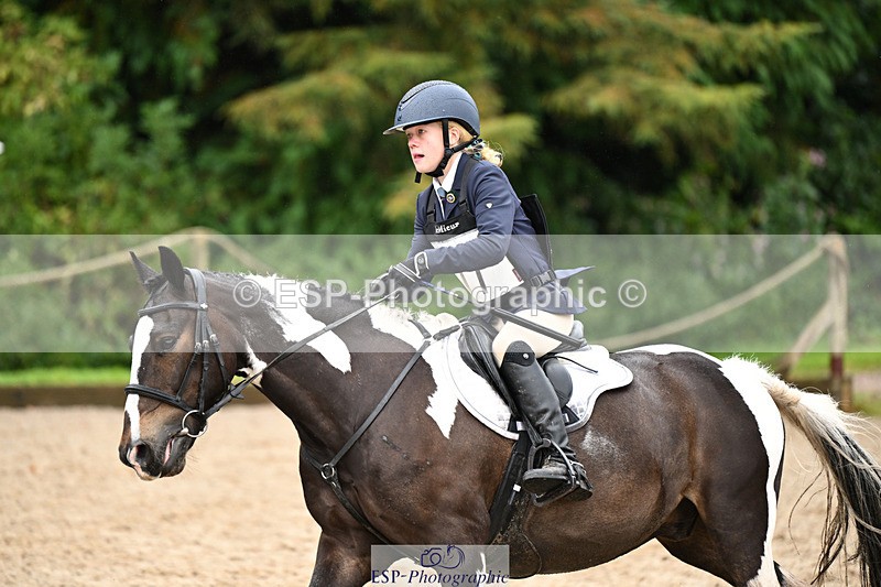 240824X-101933-23621 - 70cm Round 2 9.30 to 10.30