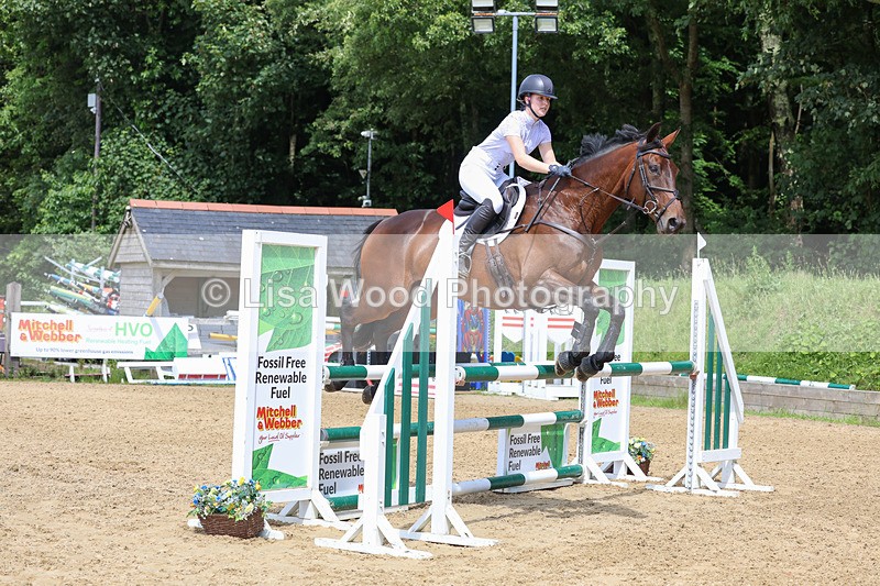 3E7A7367 - Class 8: Senior Newcomers/1.10m open
