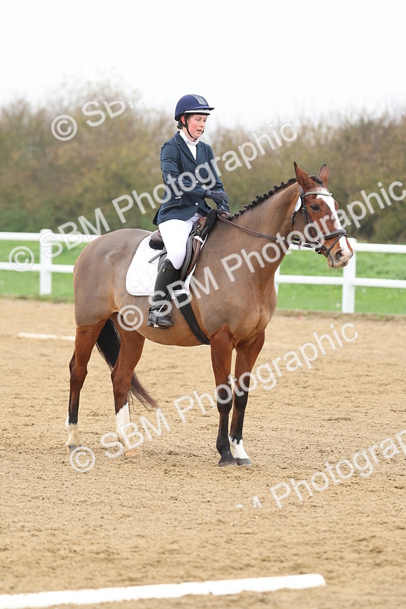 SBM_002525 - Class 5 - Novice 27