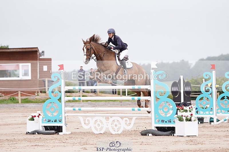 240720A-094008-13875 - Cls 3, 3 Star Small Tour 1.40m