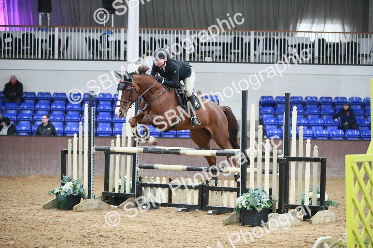 SBM_001207 - Class 4 - Senior Newcomers - 1.10m Open