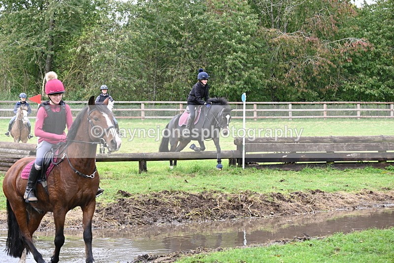 WJ6_5465 - Time at Photographer 12:31 to 12:40