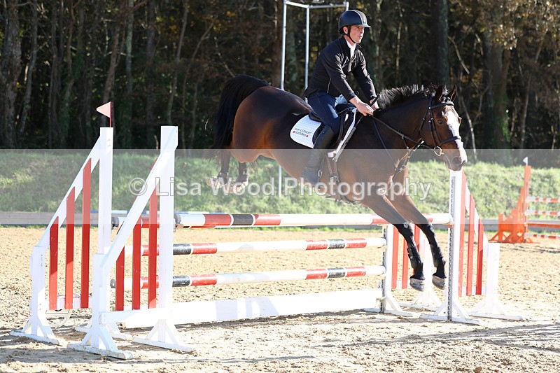 3E7A5660 - Class 7: Senior Newcomers/1.10m open
