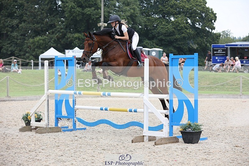 230908-171148-03177 - Cls 9 Snr Newcomers & 1.10m Open