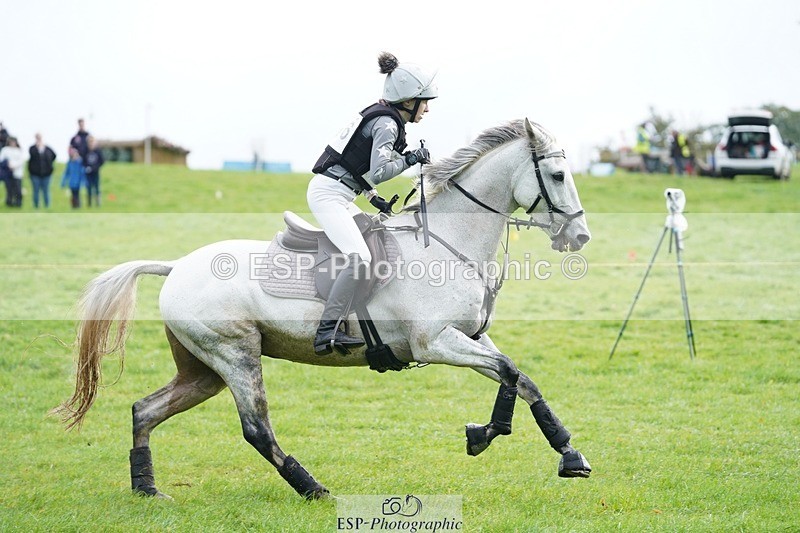 231021-100020-13644 - 616-HER.NAME.IS.LOLA-Emma.Farrar-SC+XC