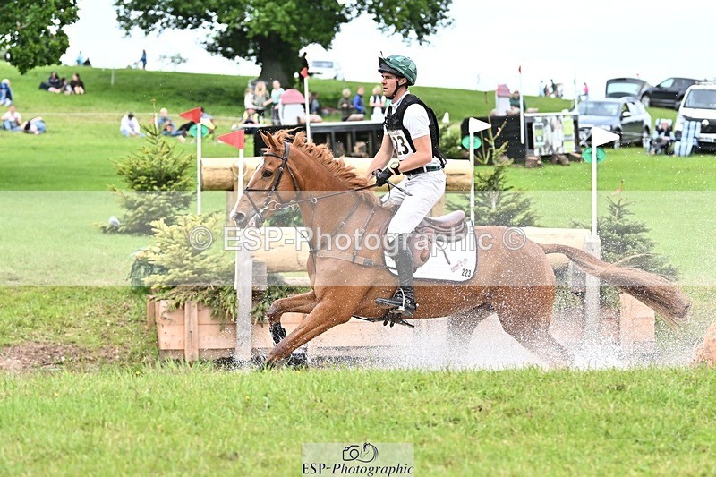 240525-154148-17253 - 223-MORNINGSTAR_VAN_ALTRIDO-Max_Warburton