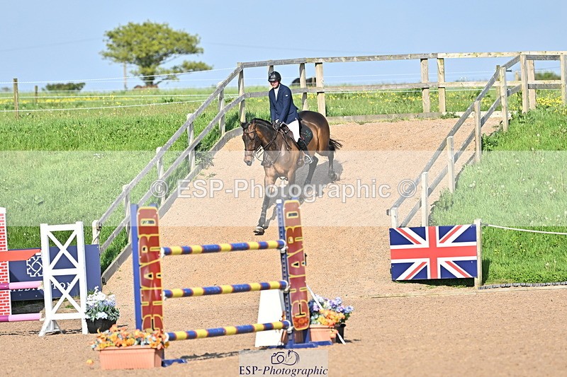 240509A-174012-03599 - Cls 12 Chard Equ Speed Derby