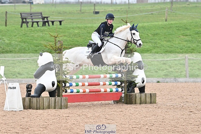 250118-135348-01349 - Cls 3A&B 90cm 13.20 to Coursewalk