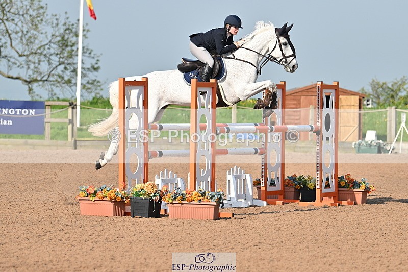 240512A-084738-16493 - Cls 47 Snr 1.20m Open