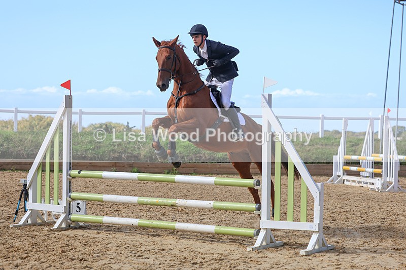 3E7A4955 - Class 9: 80cm Senior