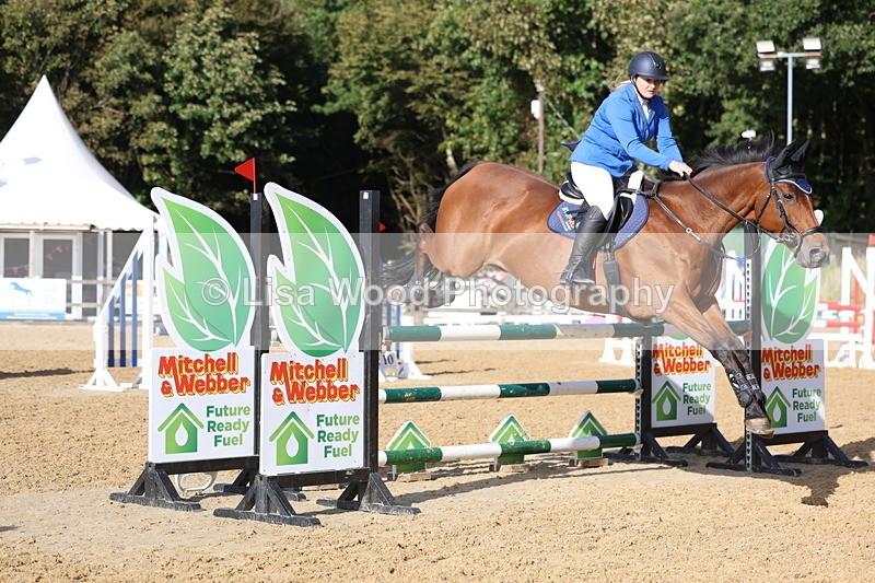 3E7A0700 - Class 13: Senior Newcomers/1.10m open