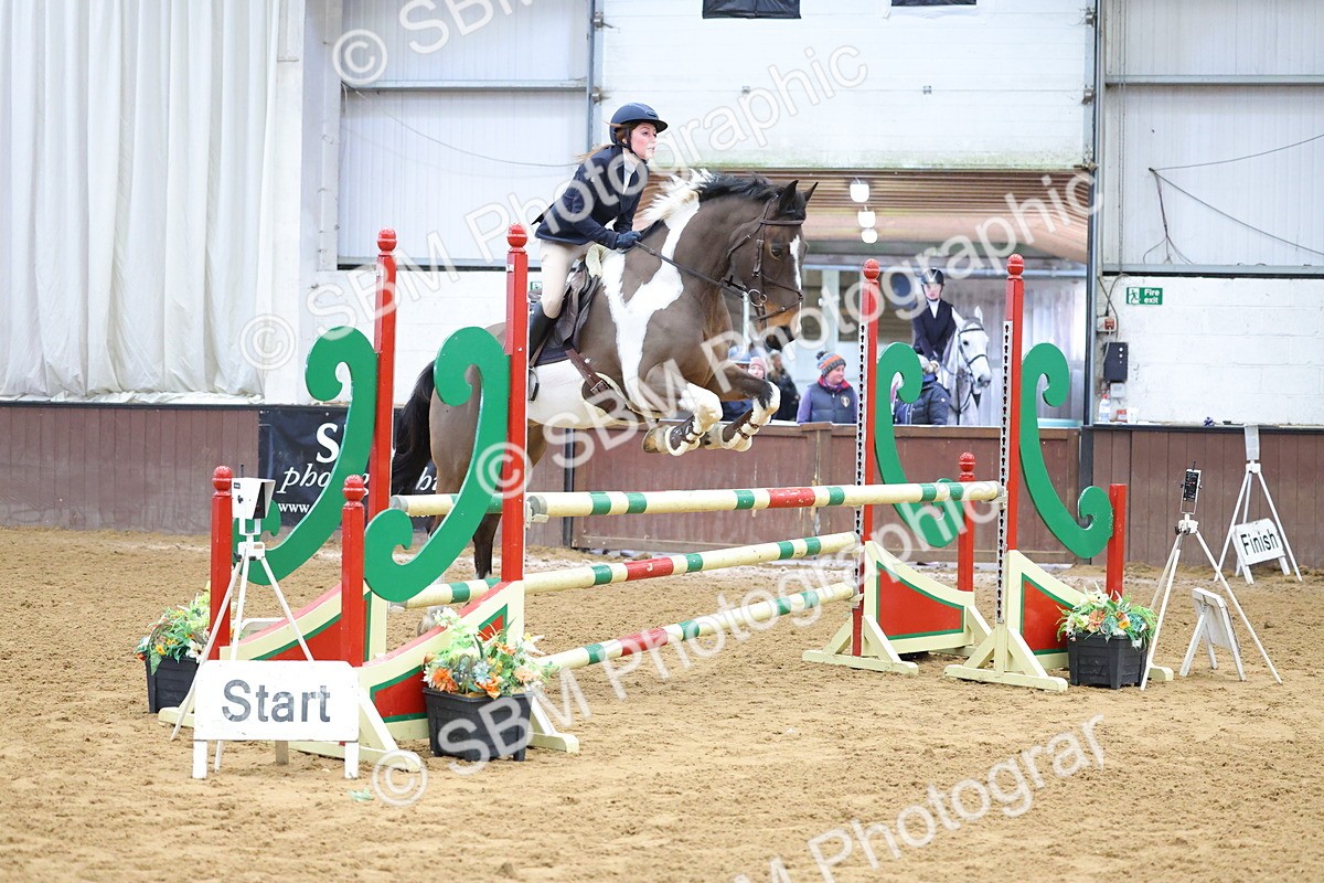 SBM_009911 - Class 21 - Nupafeed Supplements Senior Discovery/ 1m Open - First Round (1.00m)