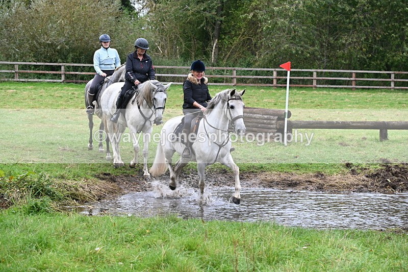 WJ6_6755 - Time at Photographer 13:06 to 13:23