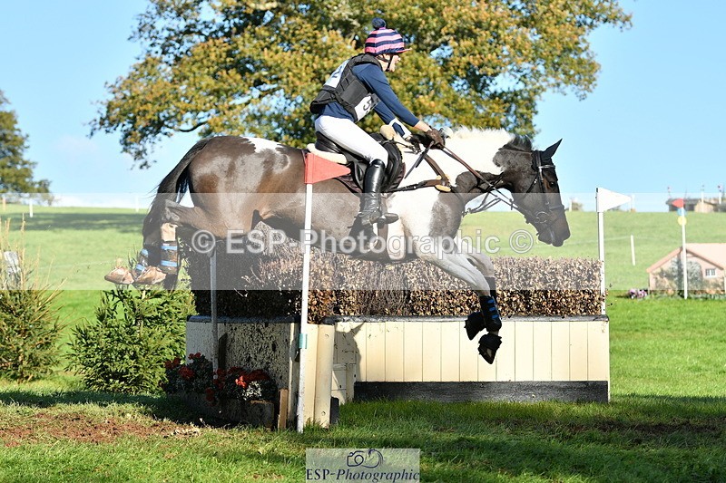 251025A-145718-21346 - G-552-Rachael.Whittaker