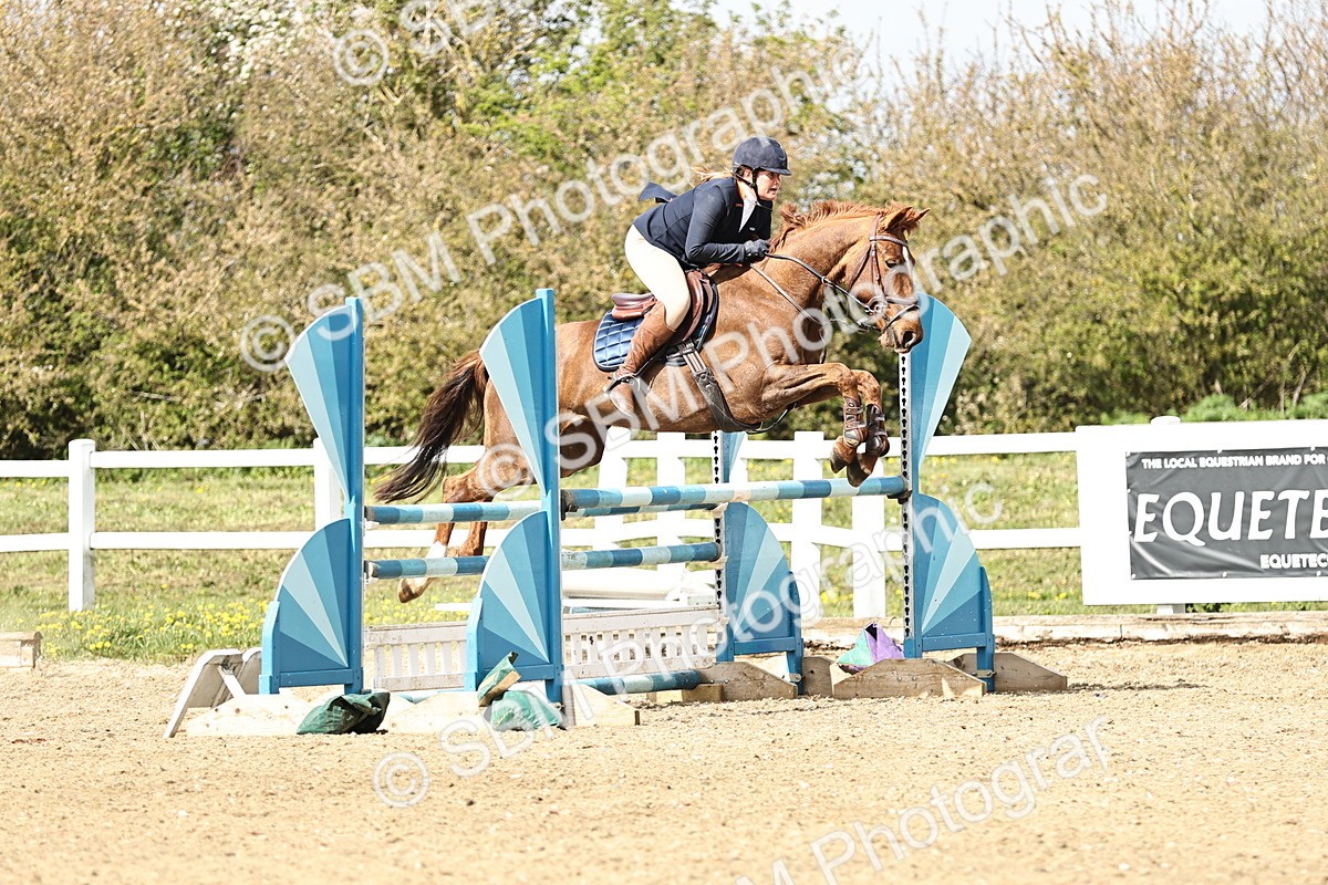 SBM_001165 - Class 4 - Senior Newcomers - 1.10m