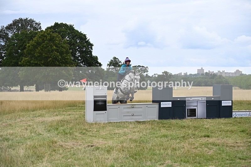 WJ6_4985 - Time at Jump 13:04 to 13:34