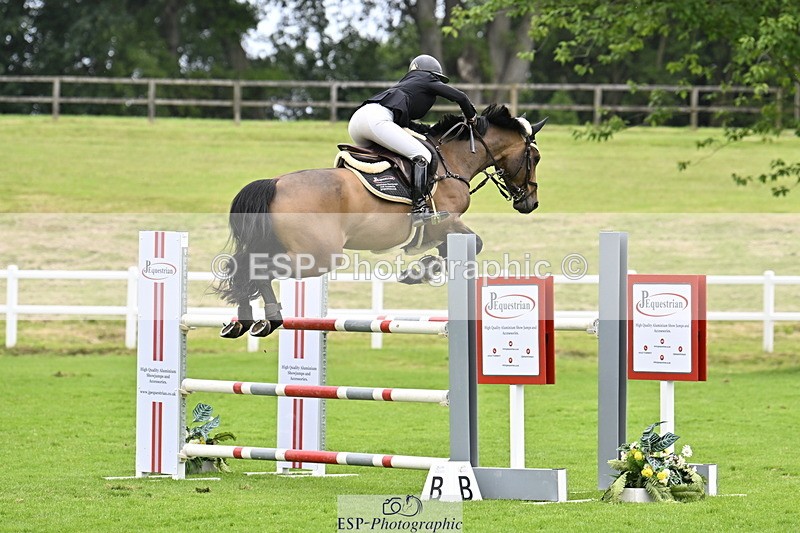 250613A-142524-02607 - Cls 4 Snr 1.20m Open