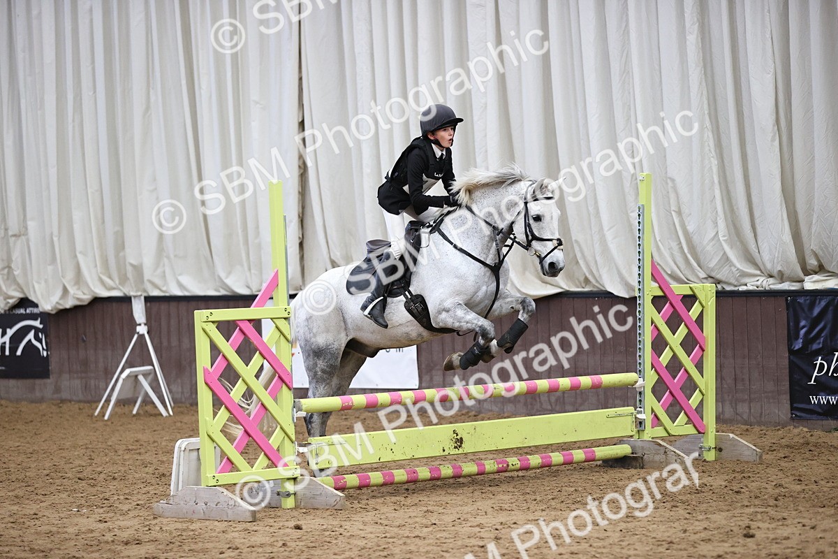 SBM_001656 - Class 5 - Henlow Veterinary Hospital 70cm