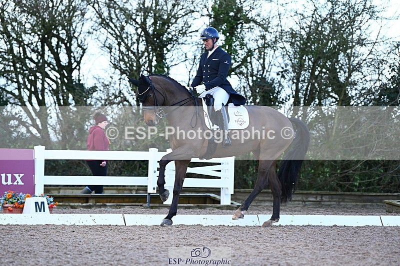 240218A-105708-06099 - 172-Jezz.Palmer-Honey.D'Or