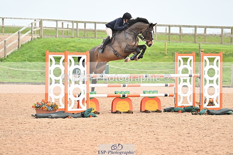 240405A-124149-01293 - Cls 3 Foxhunter