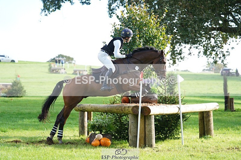 231020-112208-06909 - 039-LAUSANNE.W-Charlie.Ahl-XC