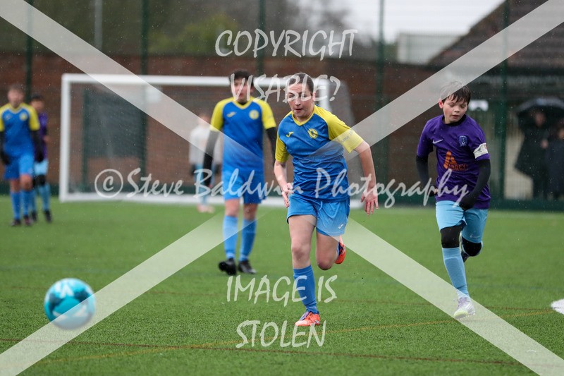 1DX20210 - 2026-02-15 FC Abbey Meads U13 Purple V Royal Wootton Bassett Town Youth U13 Yellow