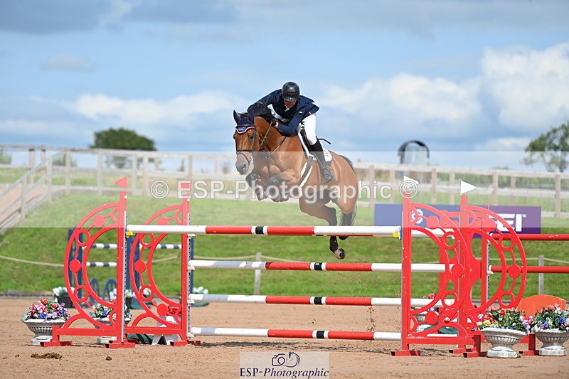 230721A-160534-07604 - Cls 10, 2 Star Big 1.45m Start to break