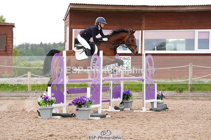 250505-155522-05115 - Cls 10+11 Children on Horses